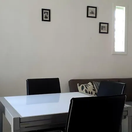 8 Via V. Monti * Loiri Porto San Paolo